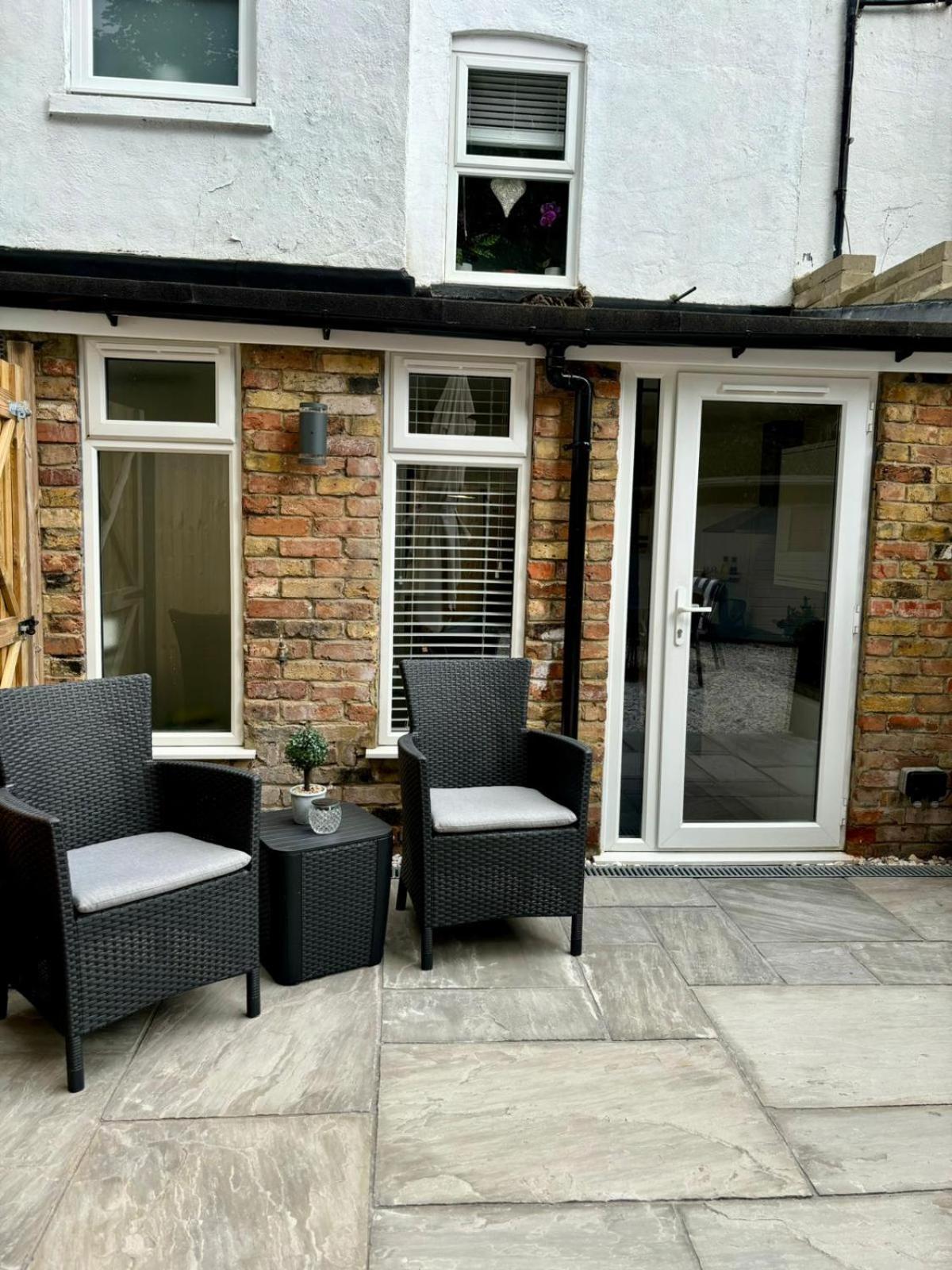 Stylish And Chic Seaside Apartment Southend-on-Sea Zewnętrze zdjęcie